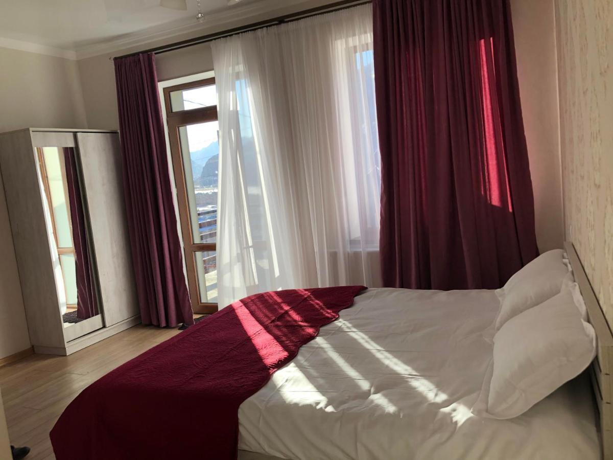 Wander Kazbegi Hotel 외부 사진